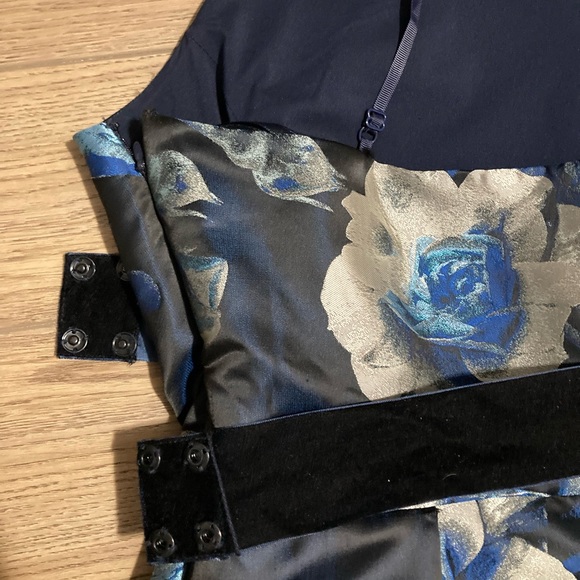 Eliza J. Blue brocade halter dress - Picture 5 of 6